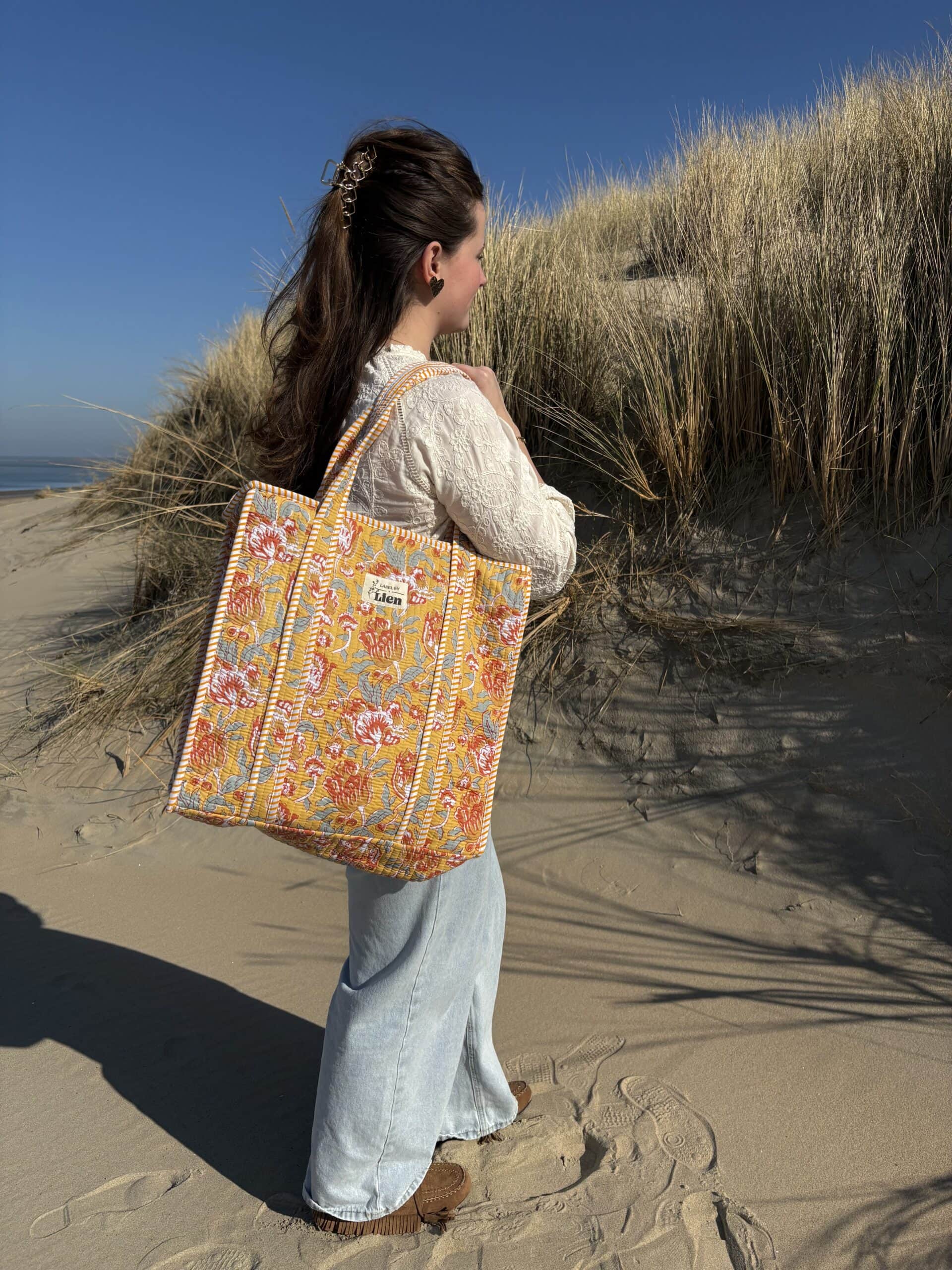 Tote bag geel met bloemenprint Tote bag geel met bloemenprint