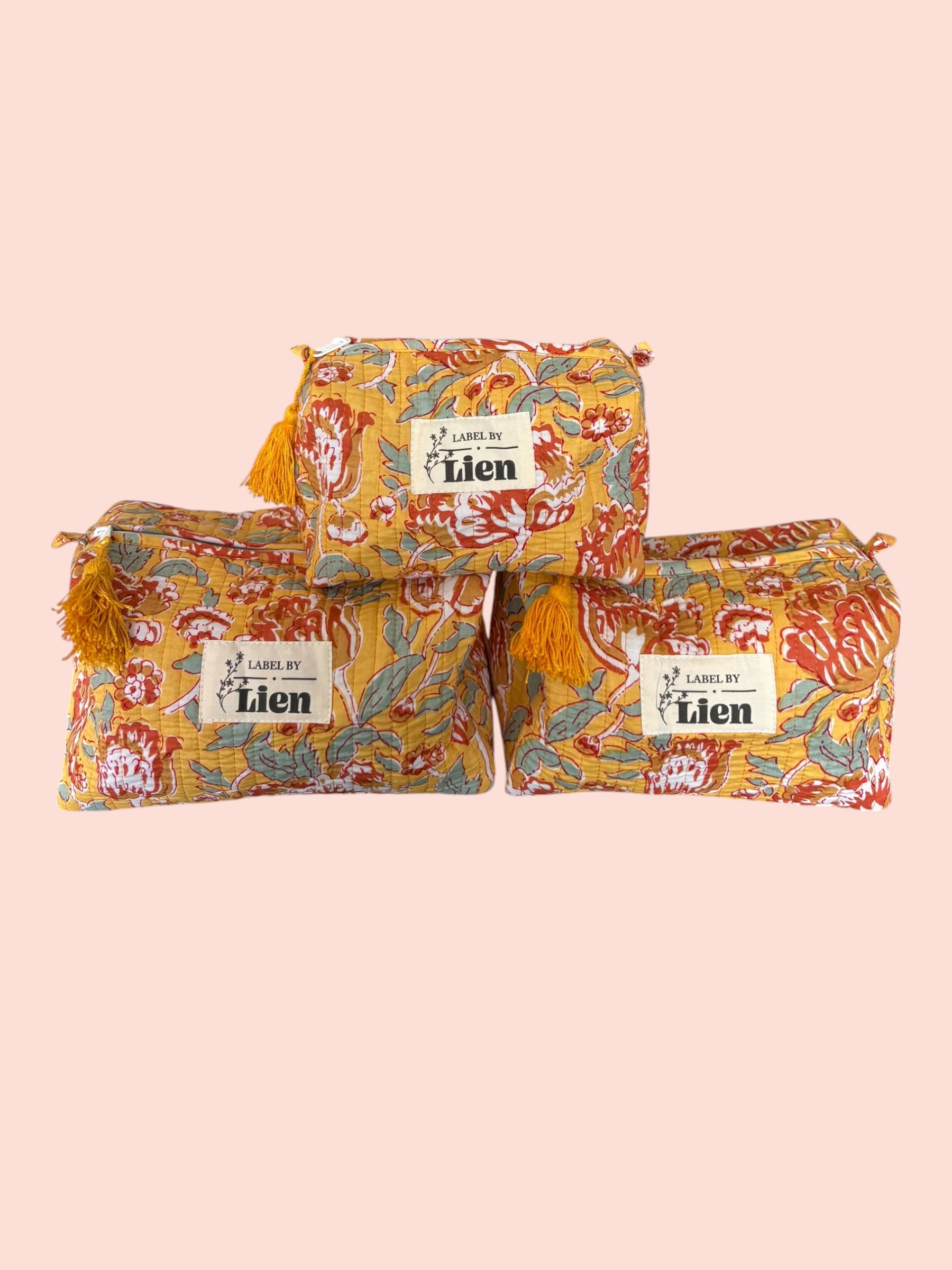 Toilettas Geel met Kleurrijke Bloemenprint